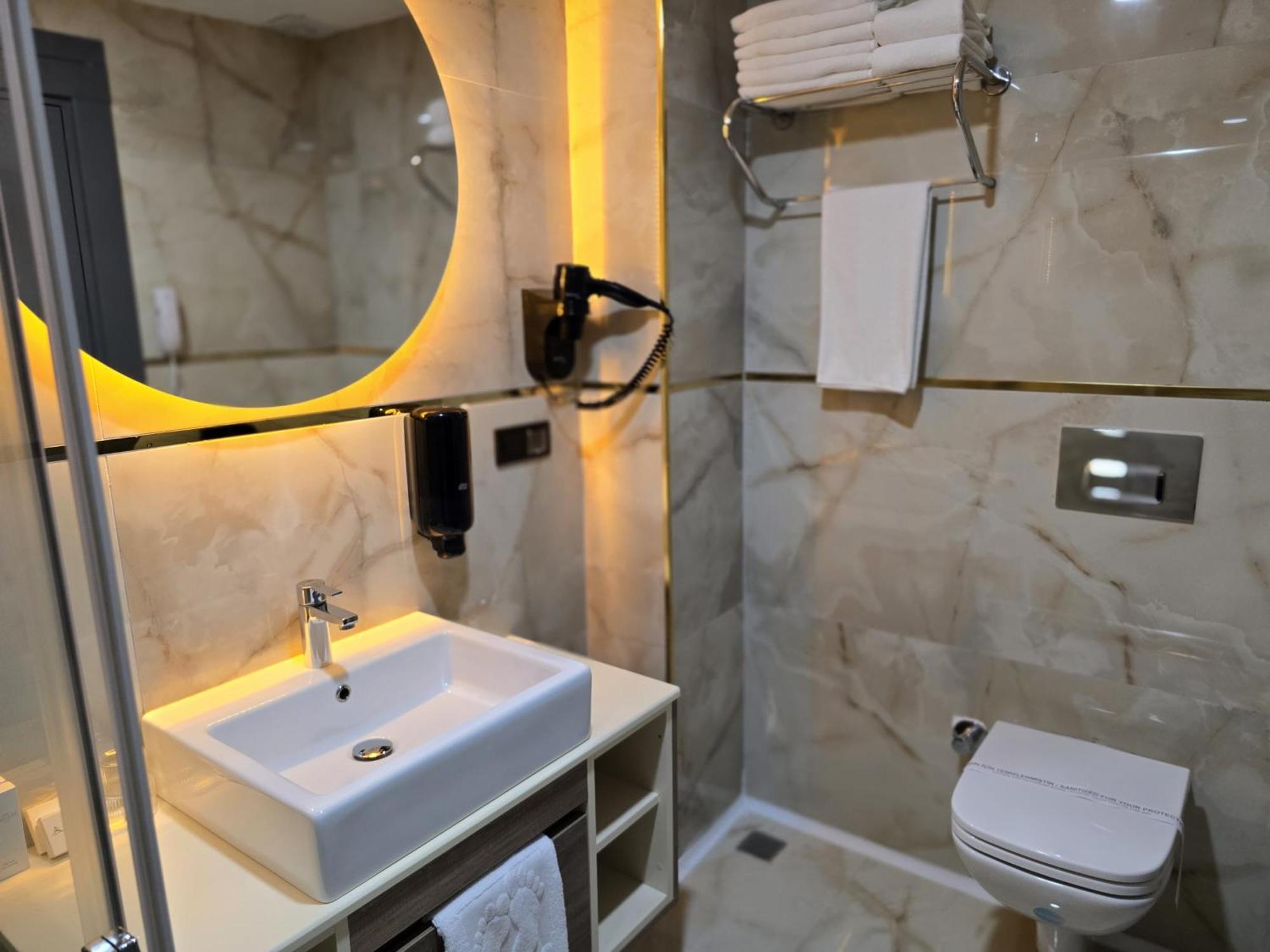 Ayatoure Hotel Bulancak 外观 照片